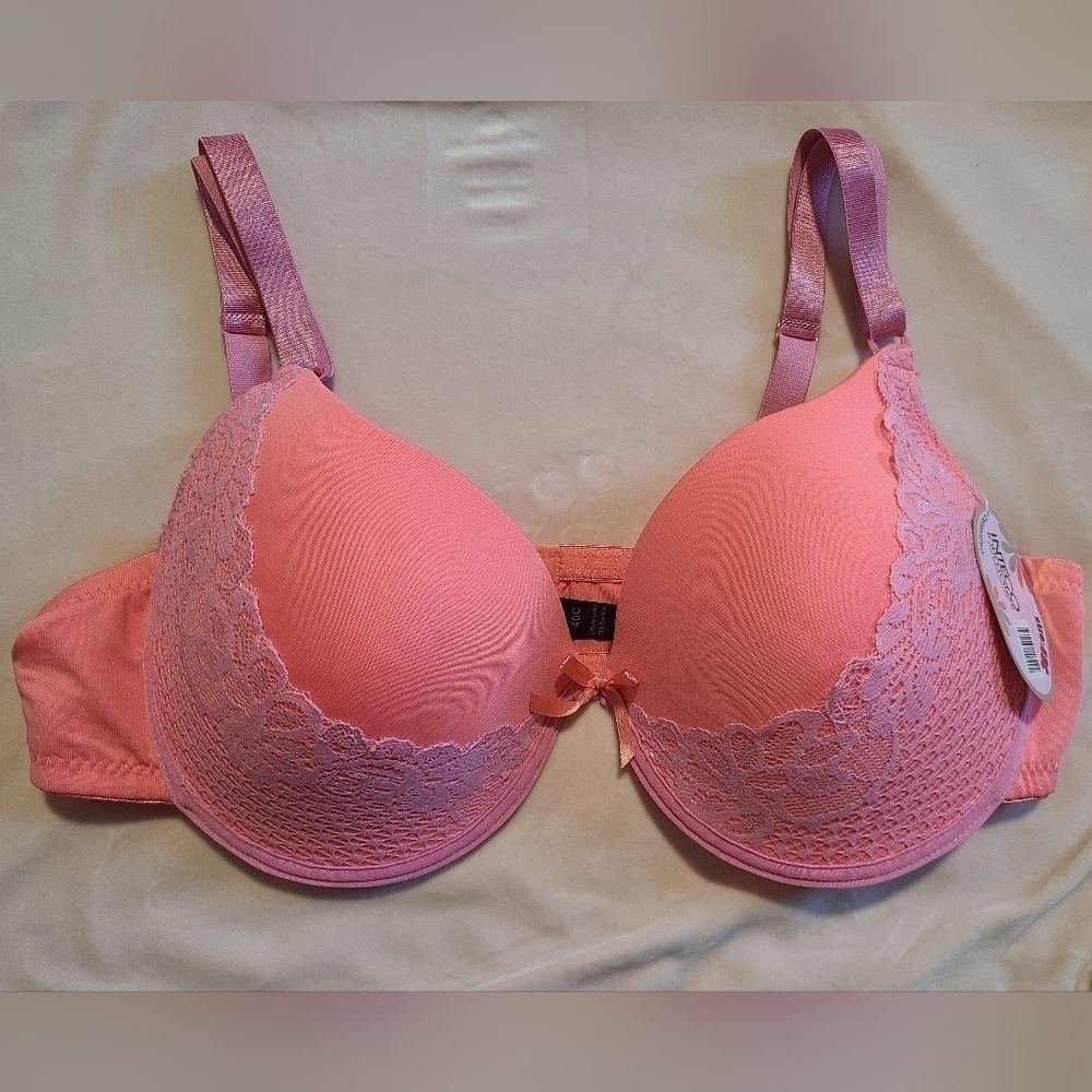 Inteco Intimates Two Tone Lace Trim Bra